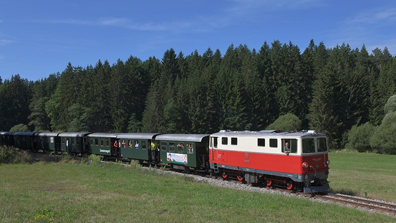 Dieselnostalgiezug der Waldviertelbahn, © NB/knipserl.at